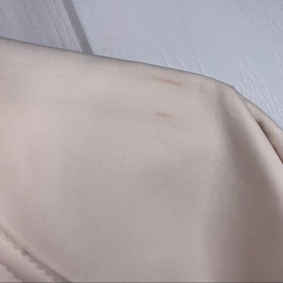 White Columbia Omni-Shield Breast Cancer Jacket - Picture 9 of 12